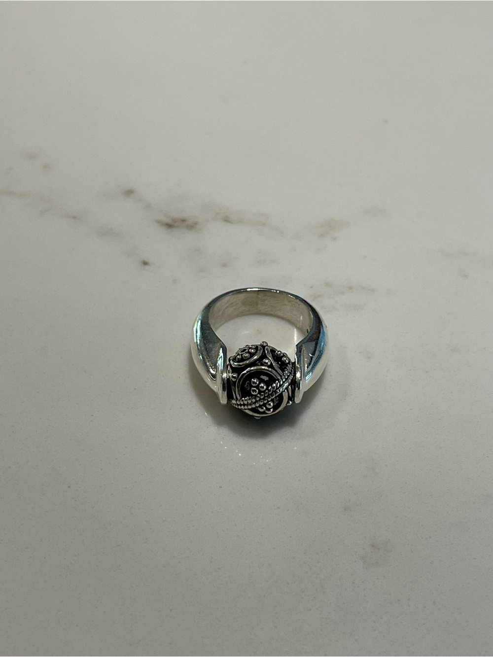 Sterling Silver Floral Dome Ring - Sterling Silver - Sz 6